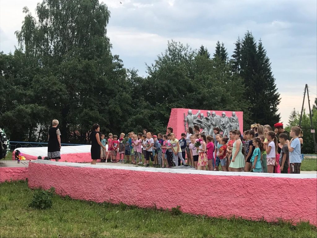 В Китовском сельском поселении прошли мероприятия, посвященные Дню памяти и скорби