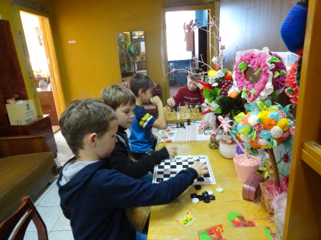 В клубе с. Афанасьевское для детей прошла игровая программа и литературный час «Читай-ка!»