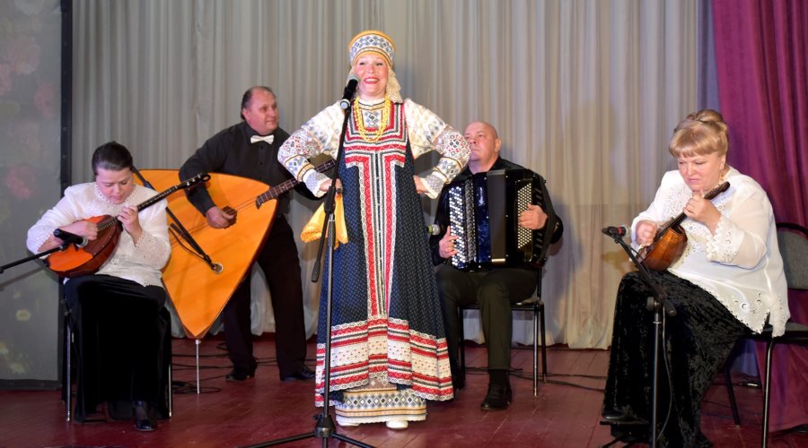 Ансамбль народной музыки «Малинка» отметил свой 30-летний юбилей