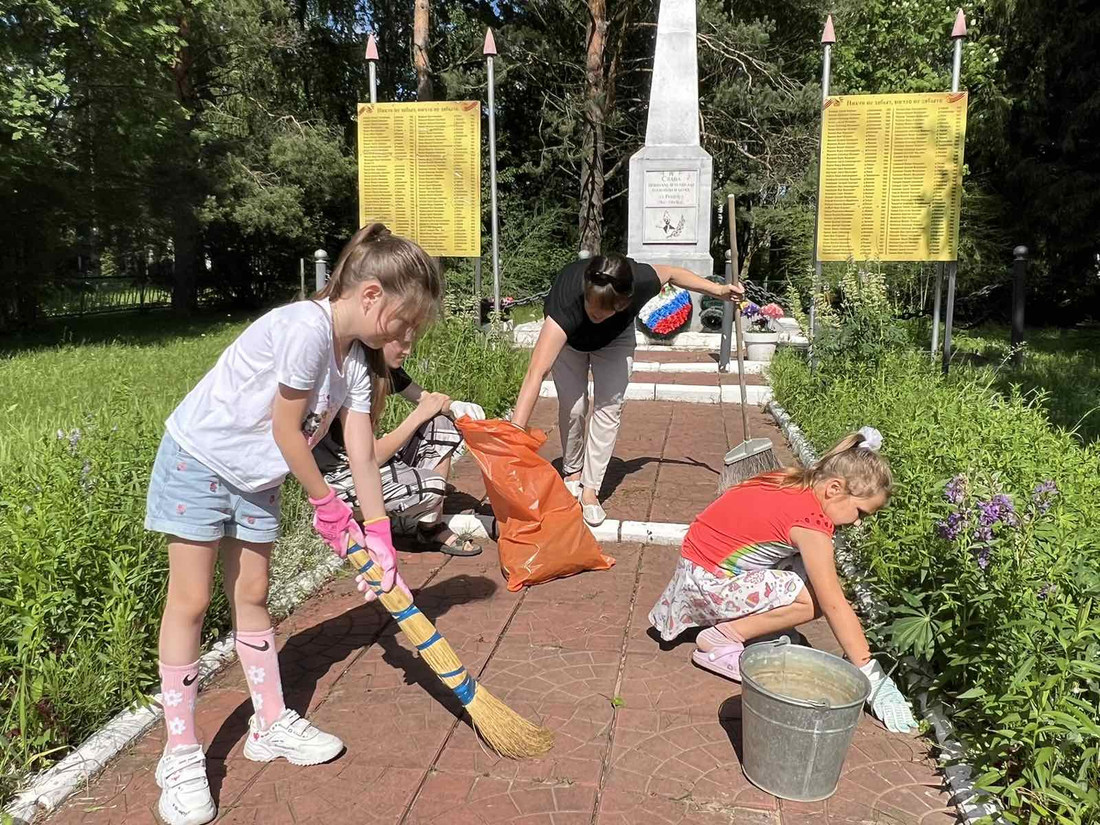 Акция "Обелиск" в д.Клочково